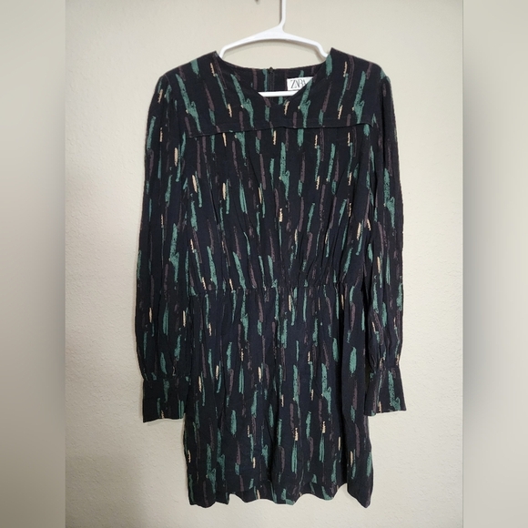 Zara Dresses & Skirts - Zara Gabriela Abstract Mini Dress Size Large